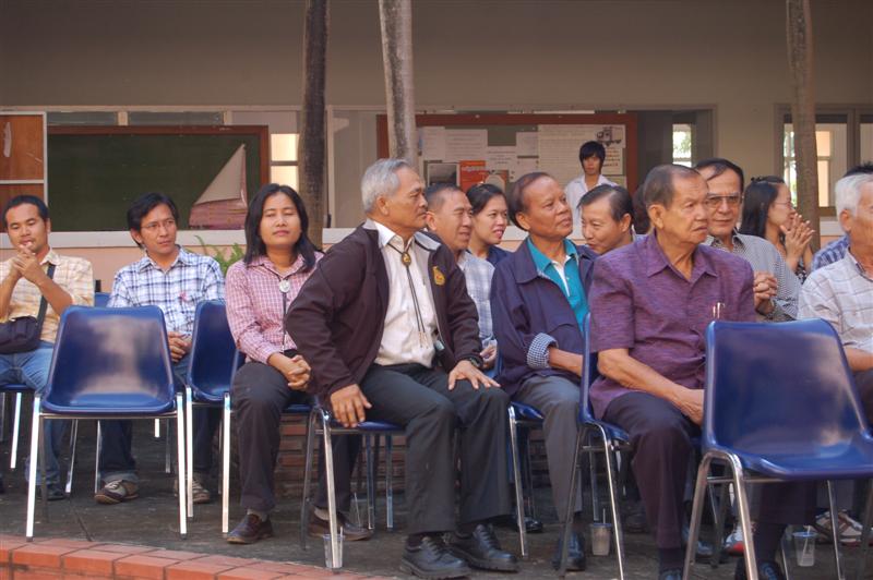 ../Picture/2552/DSC_0023 (Medium).JPG